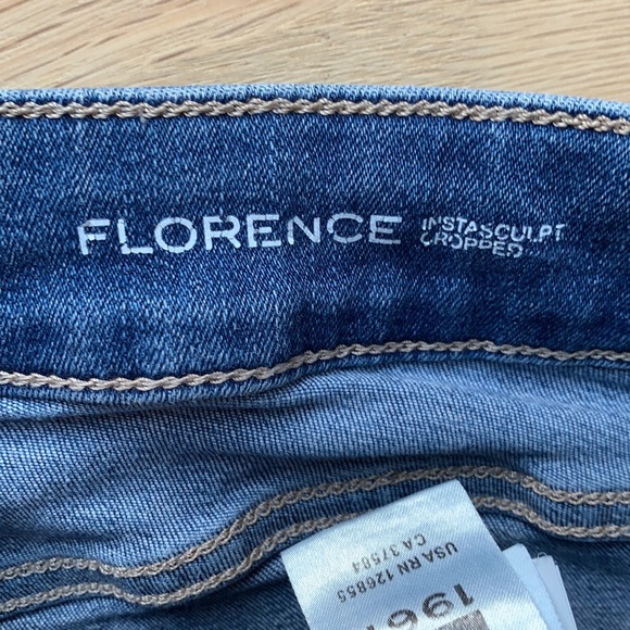 DL1961 Florence Instasculpt Cropped - Picture 2 of 3